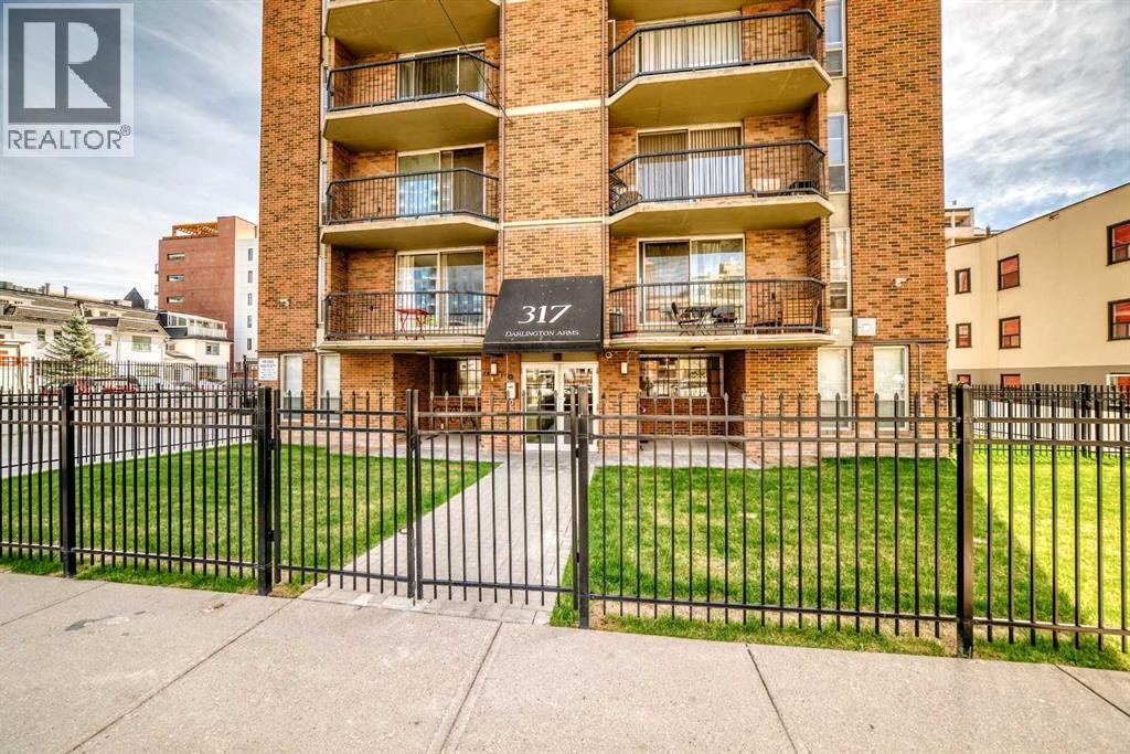#304 317 14 Avenue SW - 31