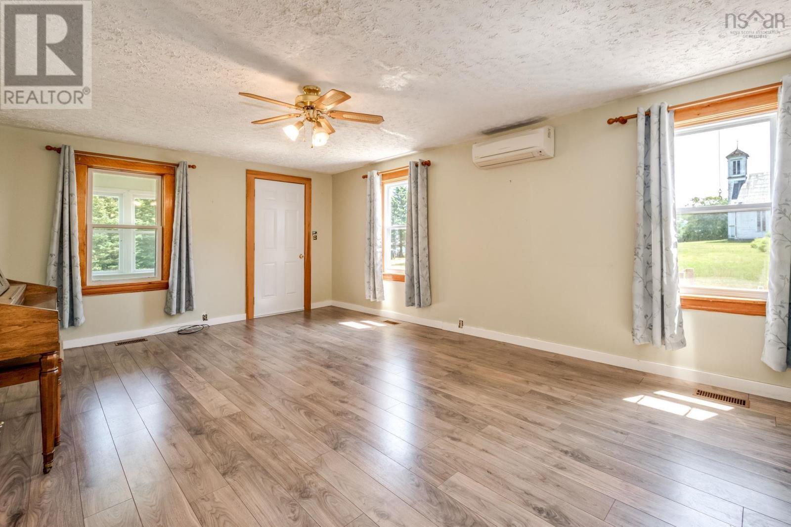 86 Meadowvale Road - 25