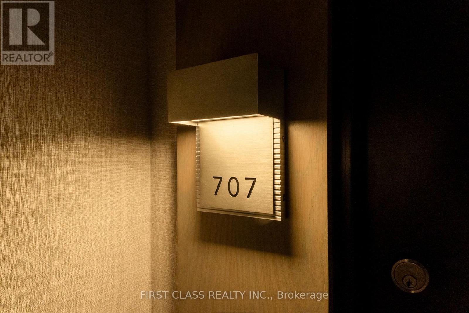 #S707 8 OLYMPIC GARDEN DRIVE - Image 8