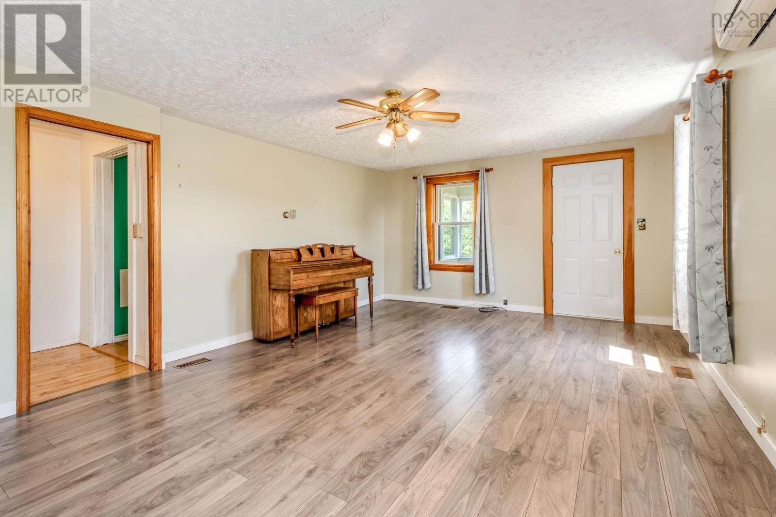 86 Meadowvale Road - 26