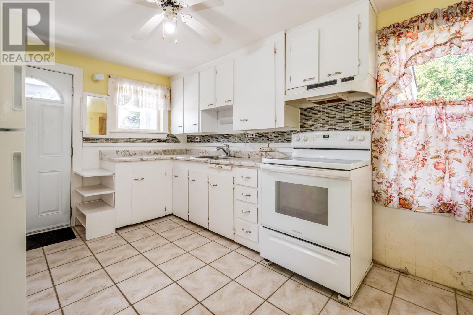 86 Meadowvale Road - 15