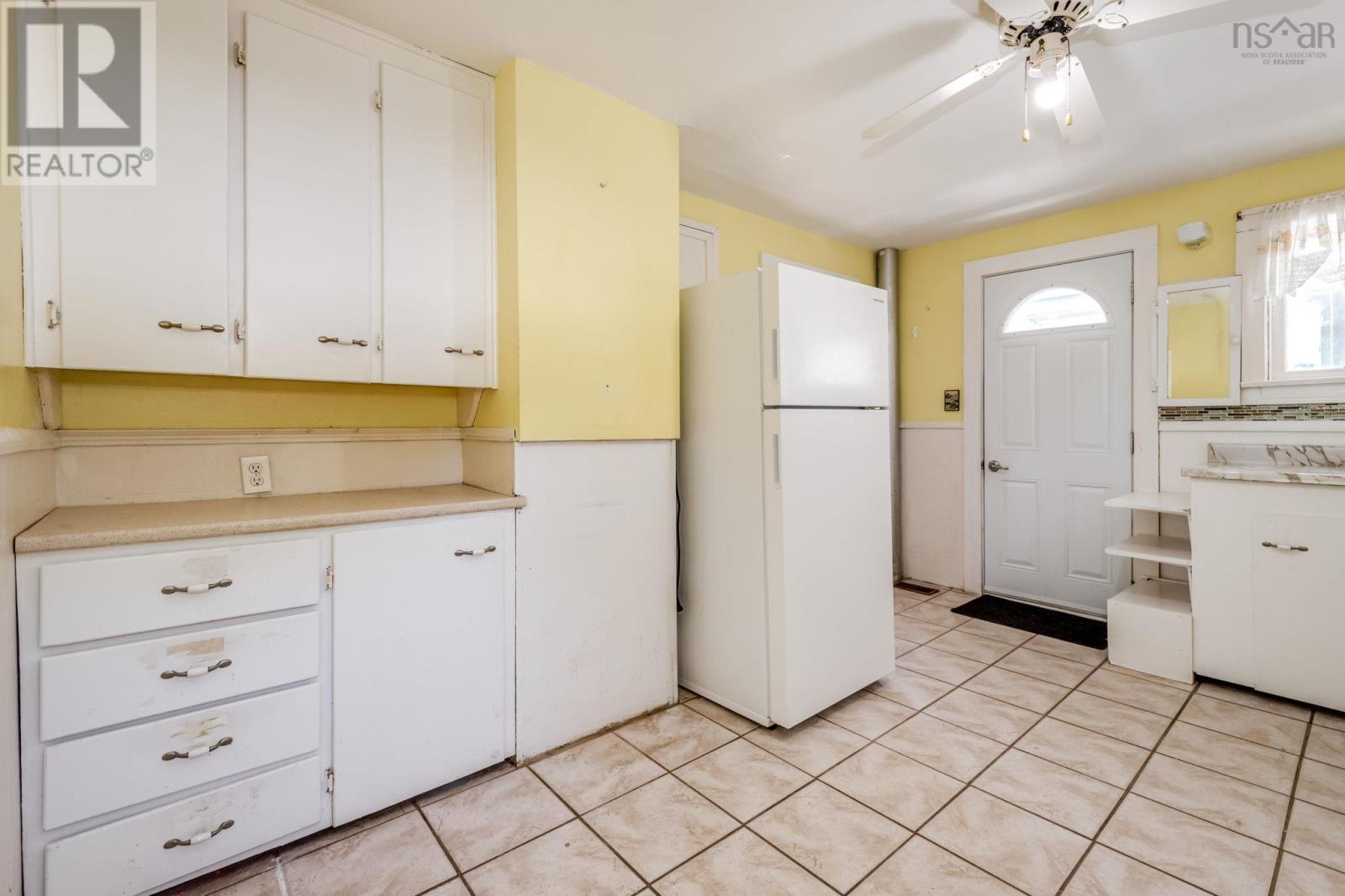 86 Meadowvale Road - 17