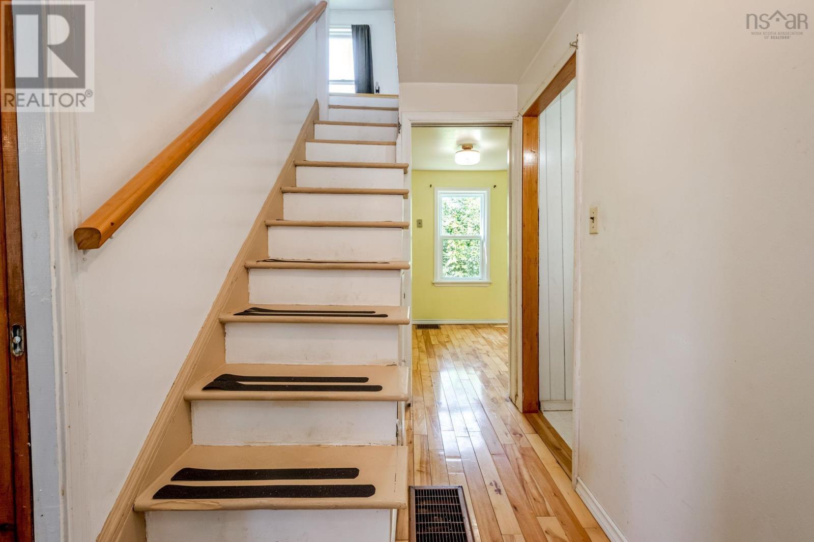 86 Meadowvale Road - 33