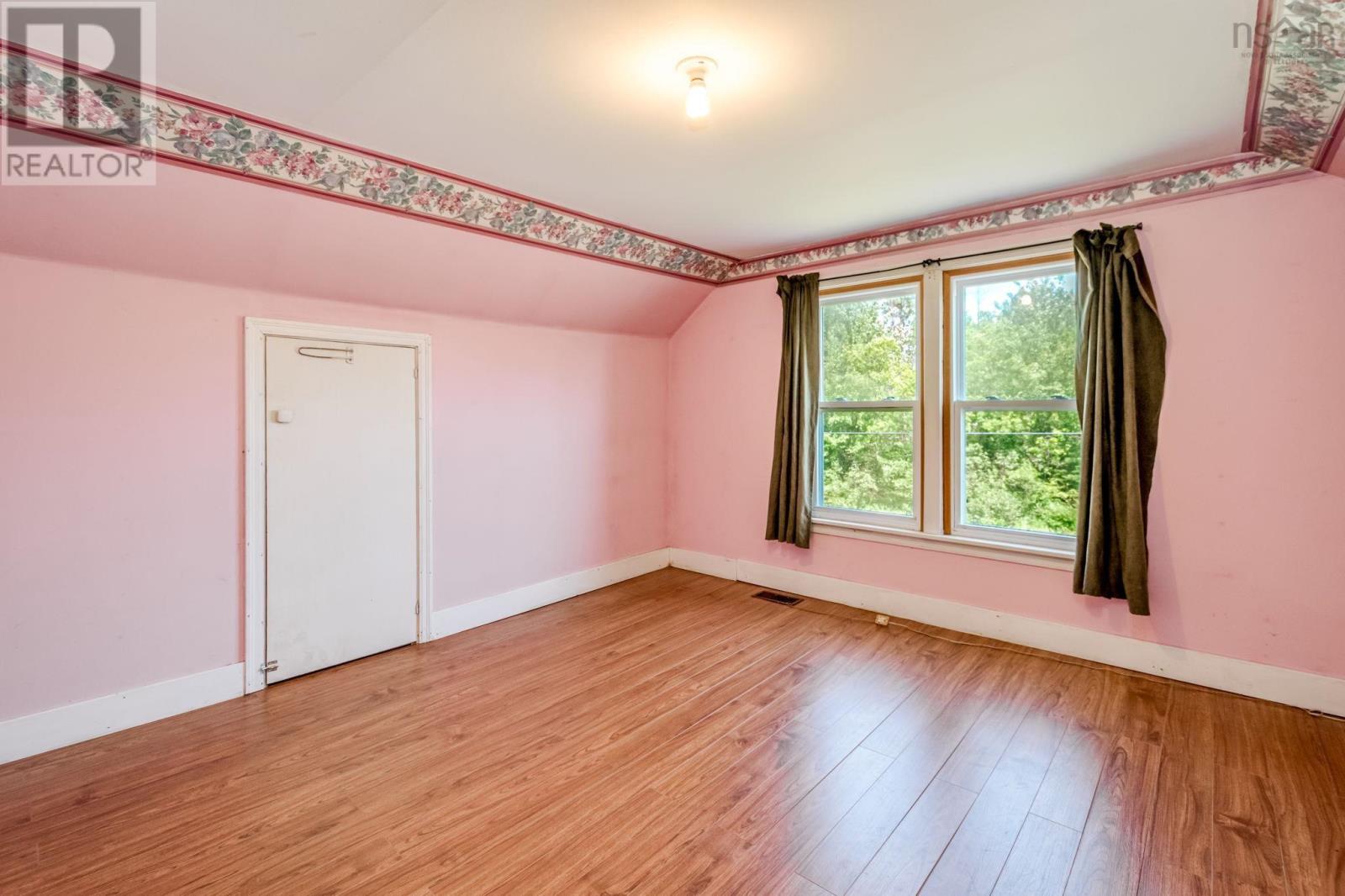 86 Meadowvale Road - 39