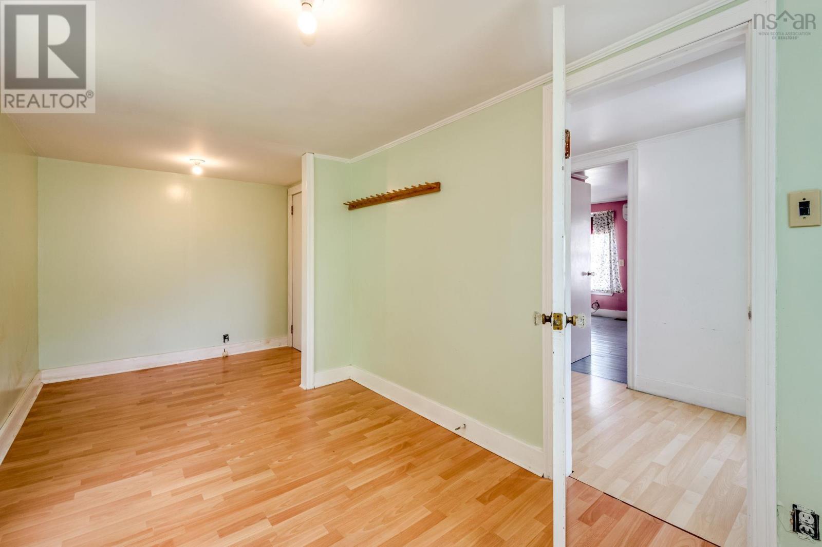 86 Meadowvale Road - 42