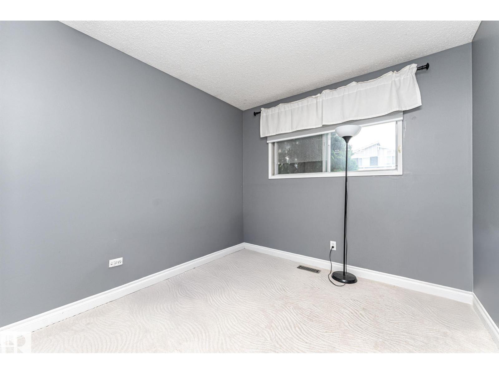 11512 24 AV NW - Image 19