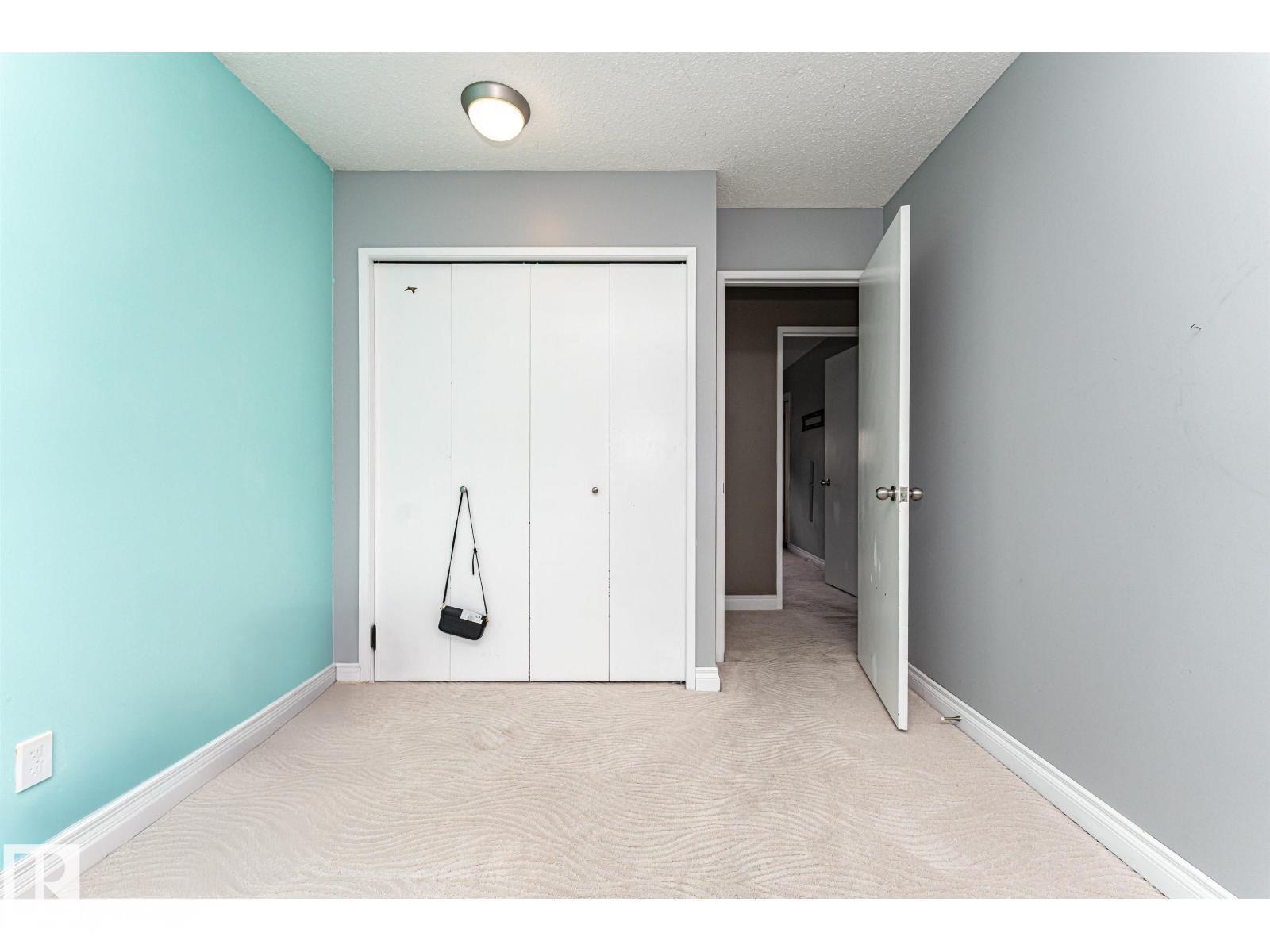 11512 24 AV NW - 22