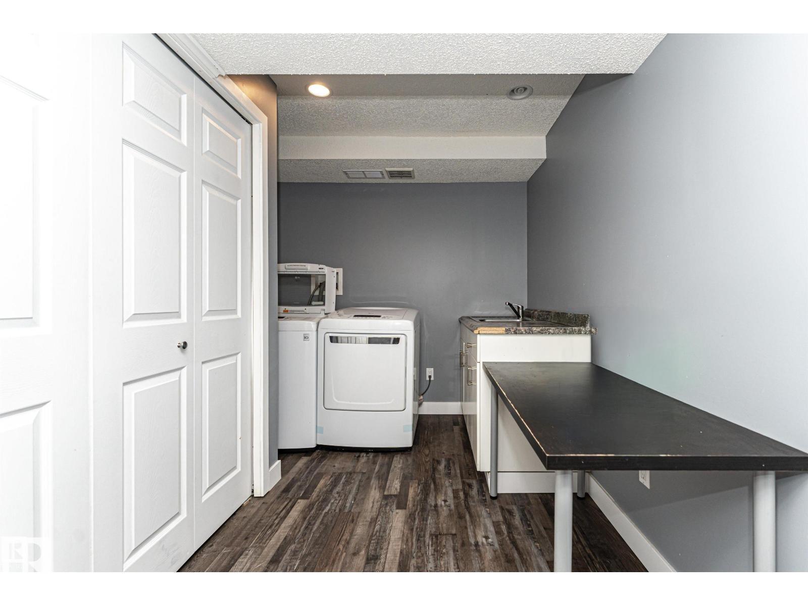 11512 24 AV NW - 39