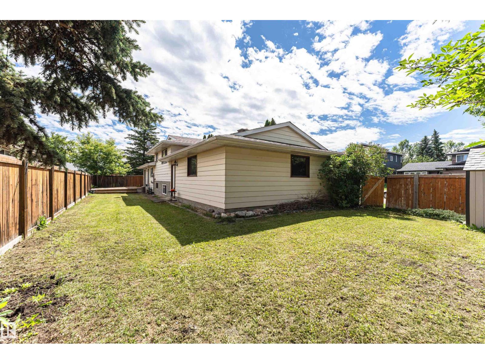11512 24 AV NW - 44
