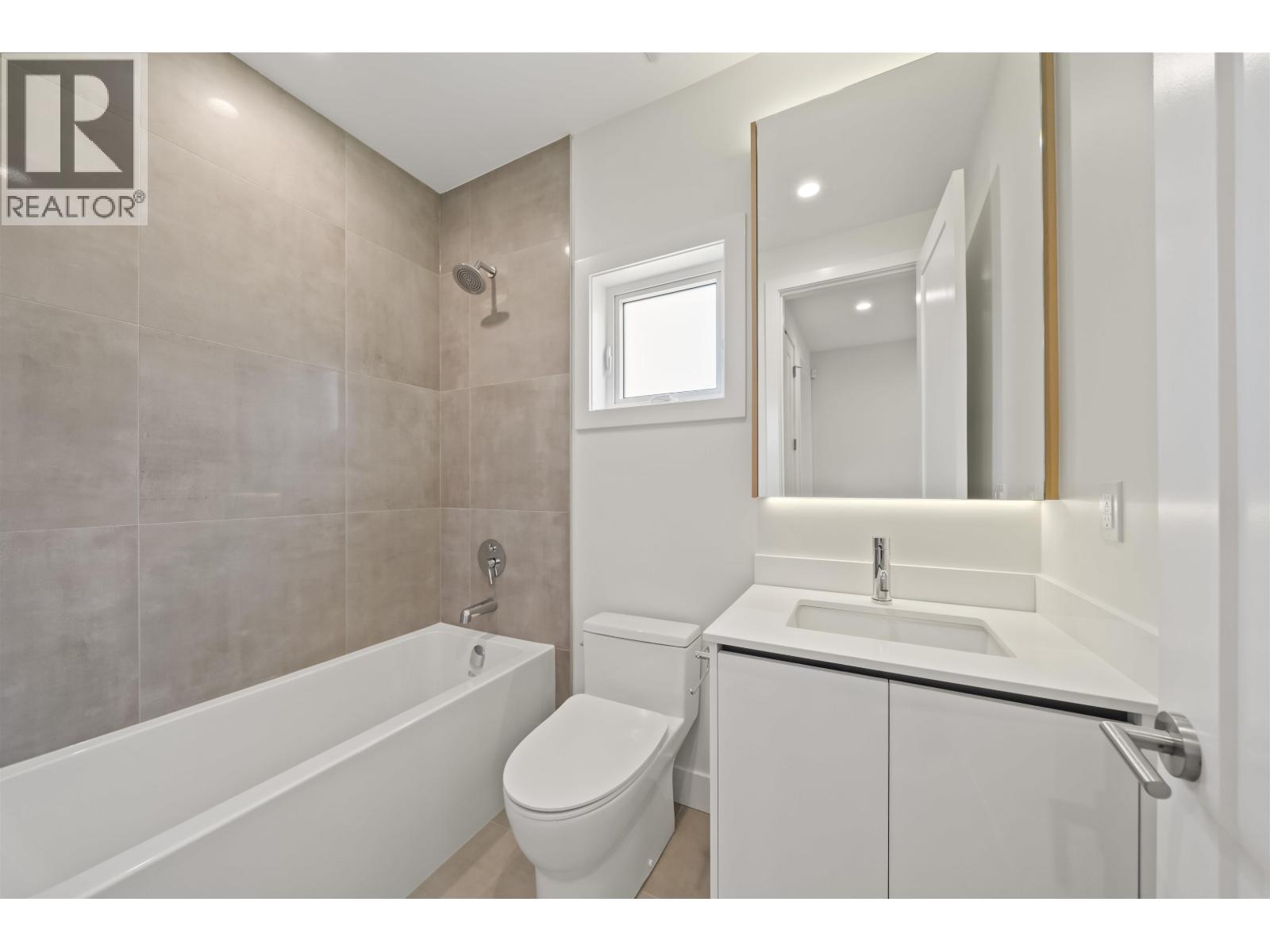 4 Bed, 4 Bath House for Sale in Richmond – 6726 FRANCIS ROAD, Richmond – MLS# R3147638 - Image 37