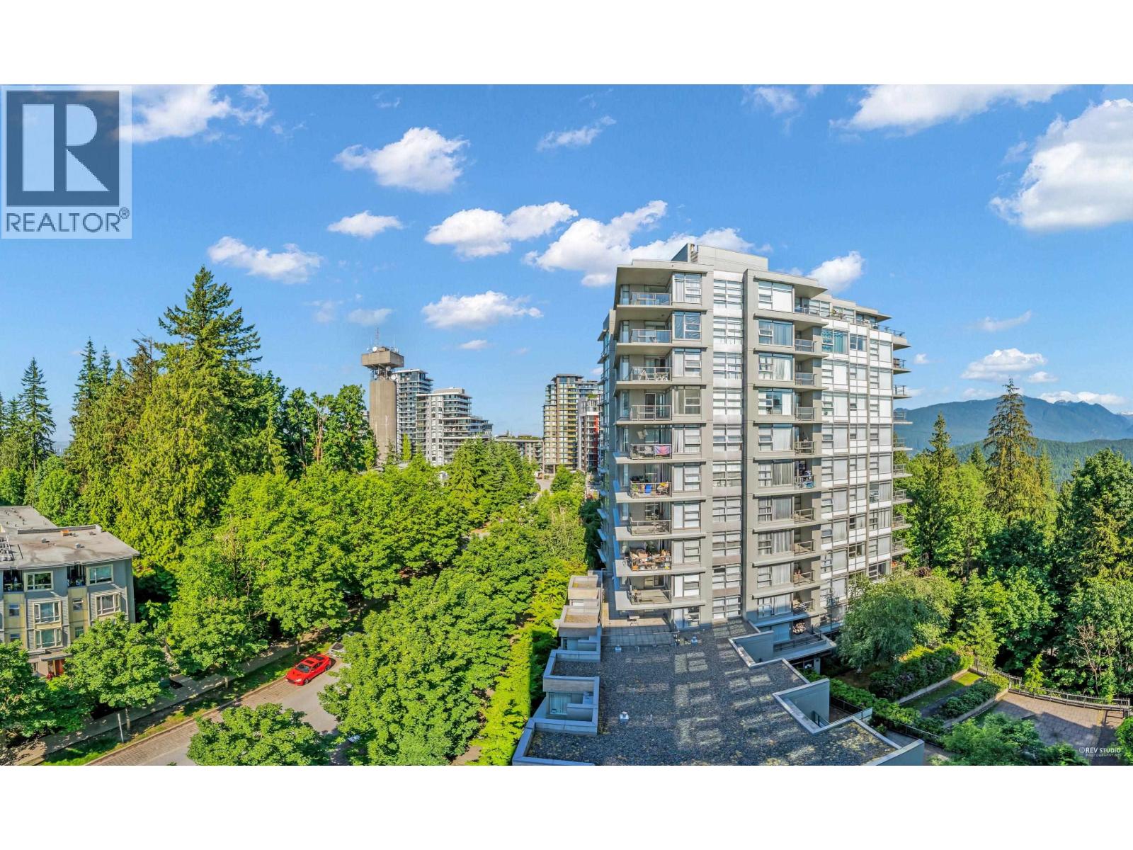 2 Bed, 2 Bath House for Sale in Burnaby – 1007 9222 UNIVERSITY CRESCENT, Burnaby – MLS# R3137101 - Image 21