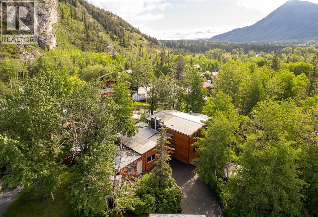 22 Fortress Mountain Way - 31