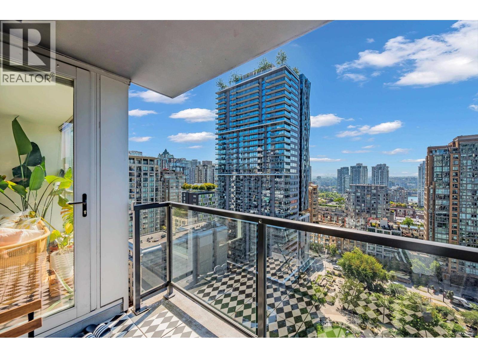 1705 1155 SEYMOUR STREET, Vancouver