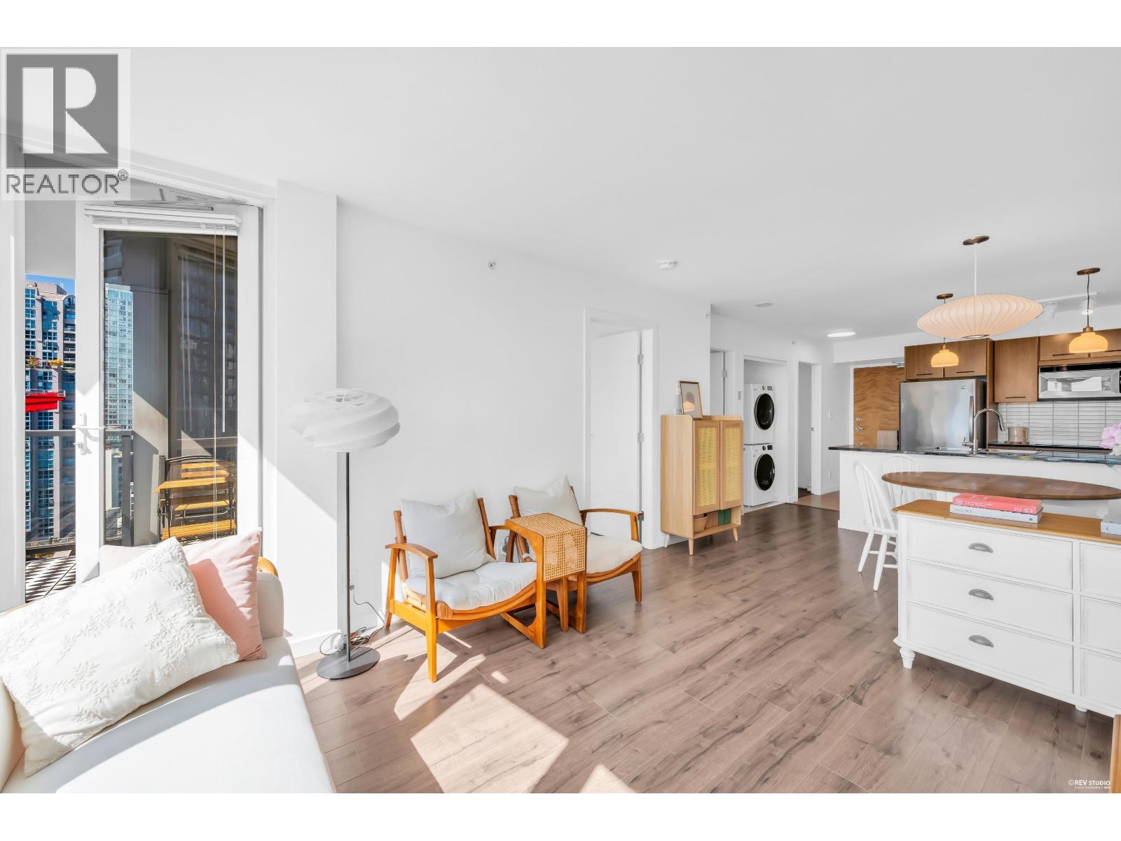 1705 1155 SEYMOUR STREET, Vancouver