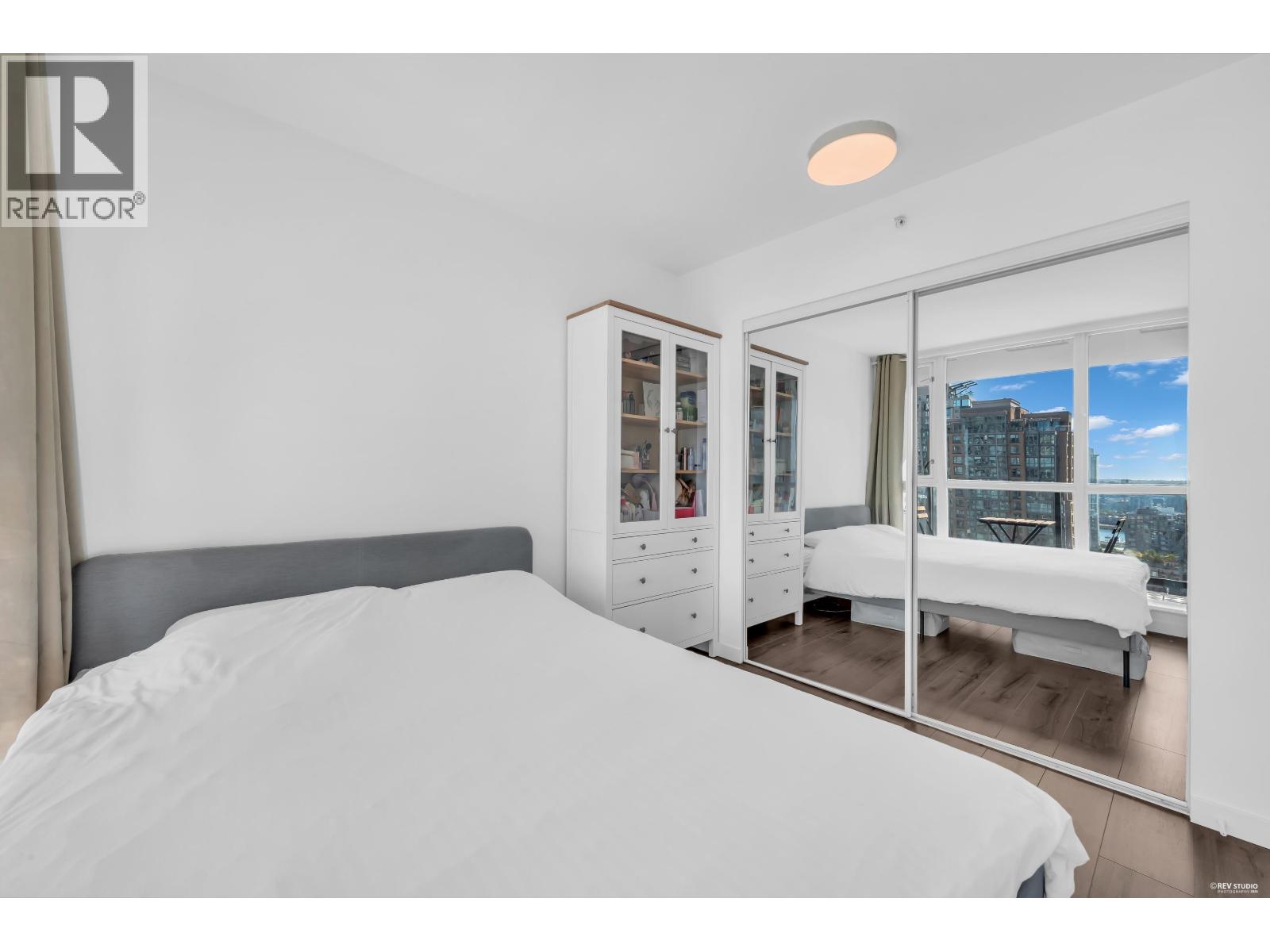 1705 1155 SEYMOUR STREET, Vancouver