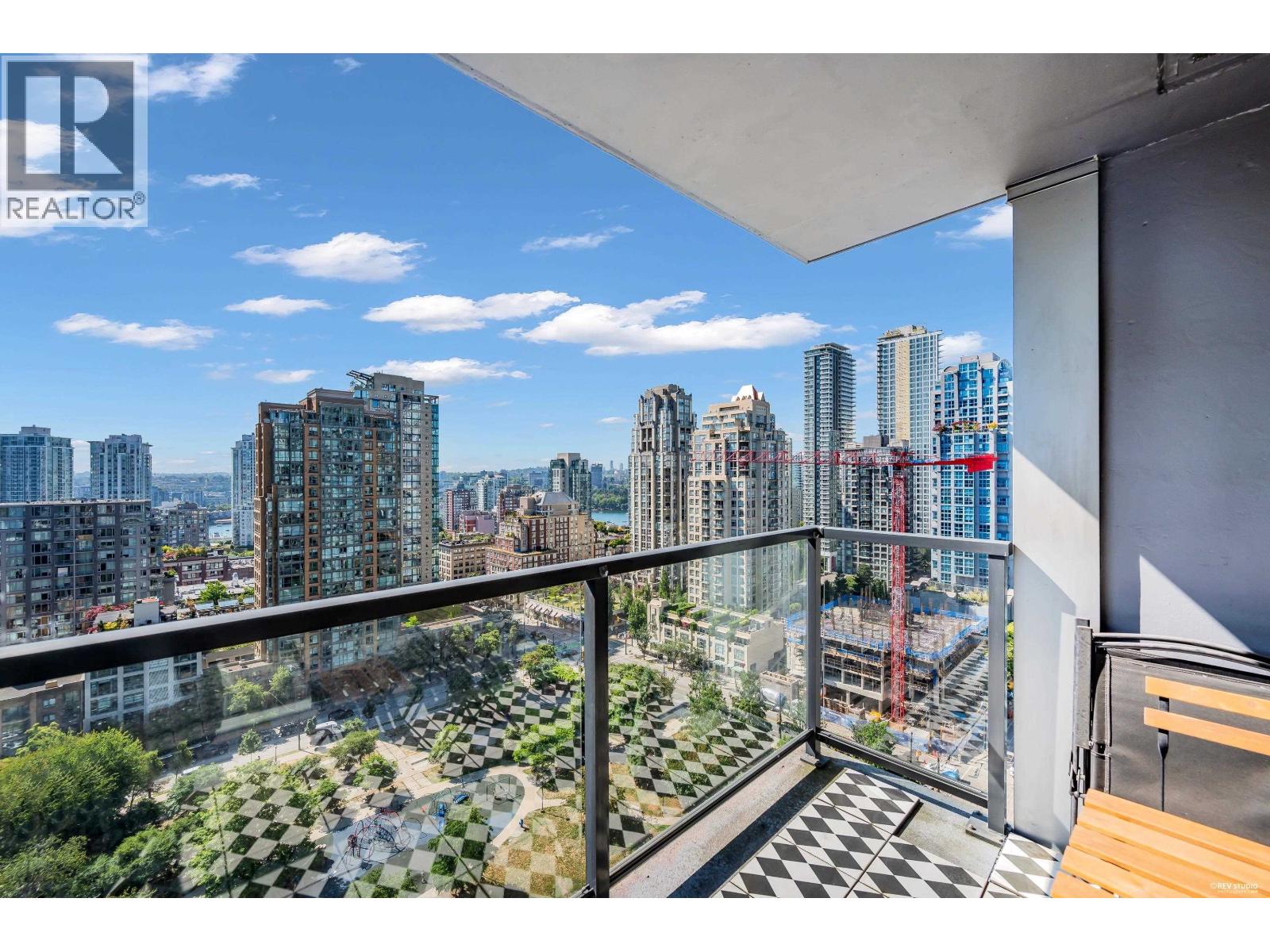 1705 1155 SEYMOUR STREET, Vancouver