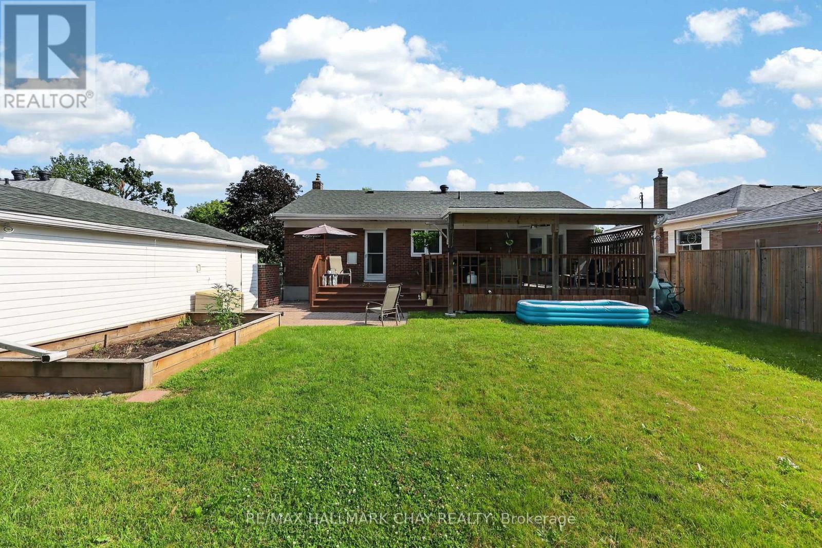 9 MELROSE AVENUE - Image 28