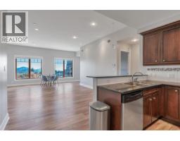 Kitchen - 405 1335 Bear Mountain Pkwy, Langford, BC V9B6T9 Photo 8
