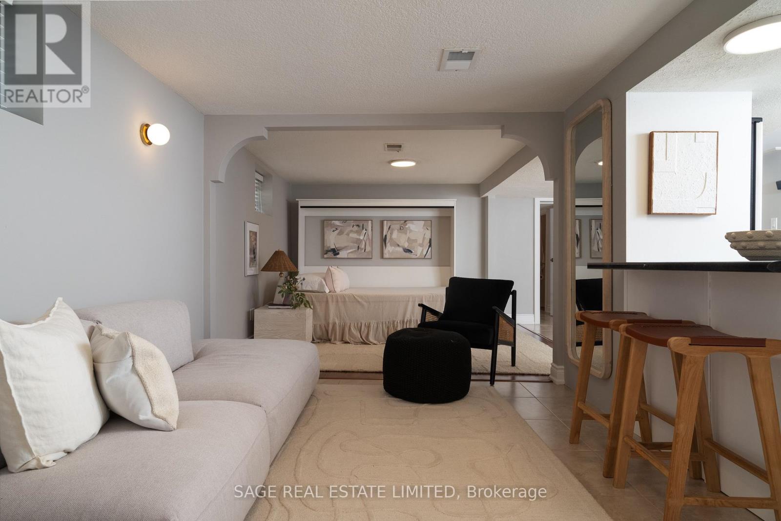 505 CALEDONIA ROAD - 25
