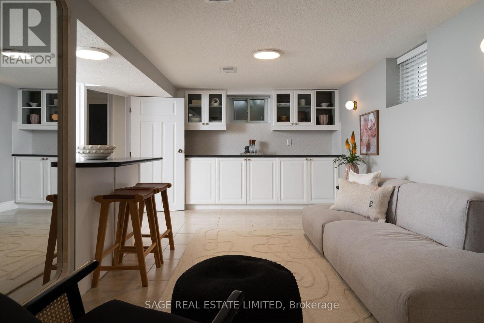 505 CALEDONIA ROAD - 29