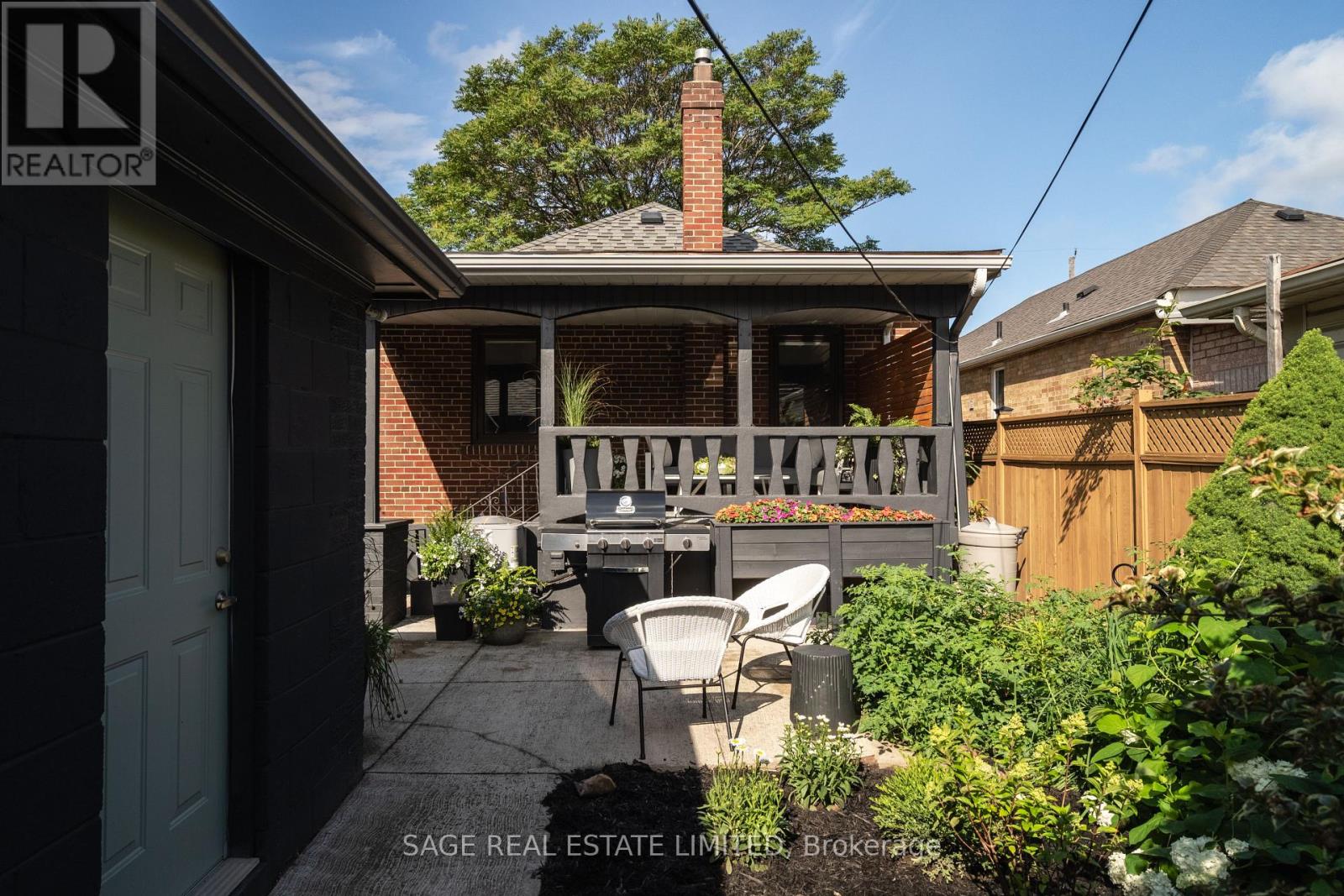 505 CALEDONIA ROAD - 33