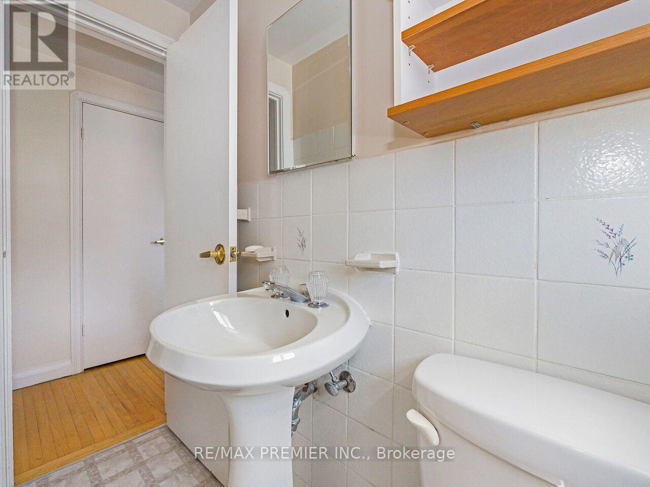 7 MAYALL AVENUE - 23
