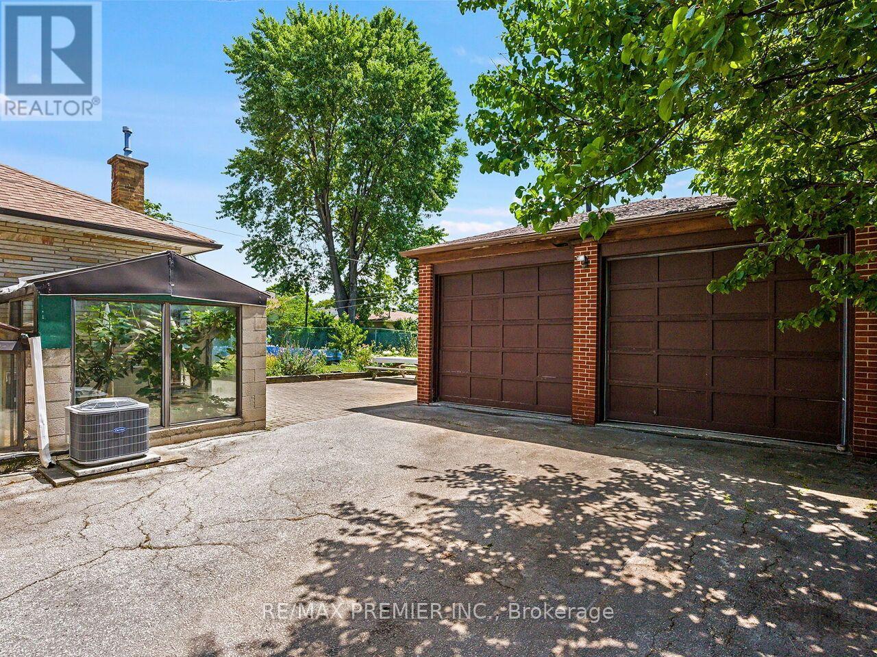 7 MAYALL AVENUE - 4