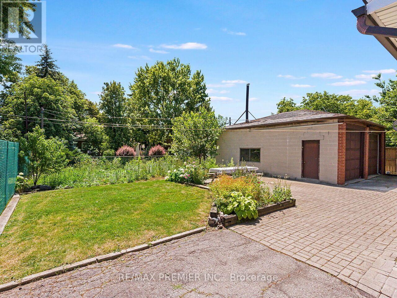7 MAYALL AVENUE - 41