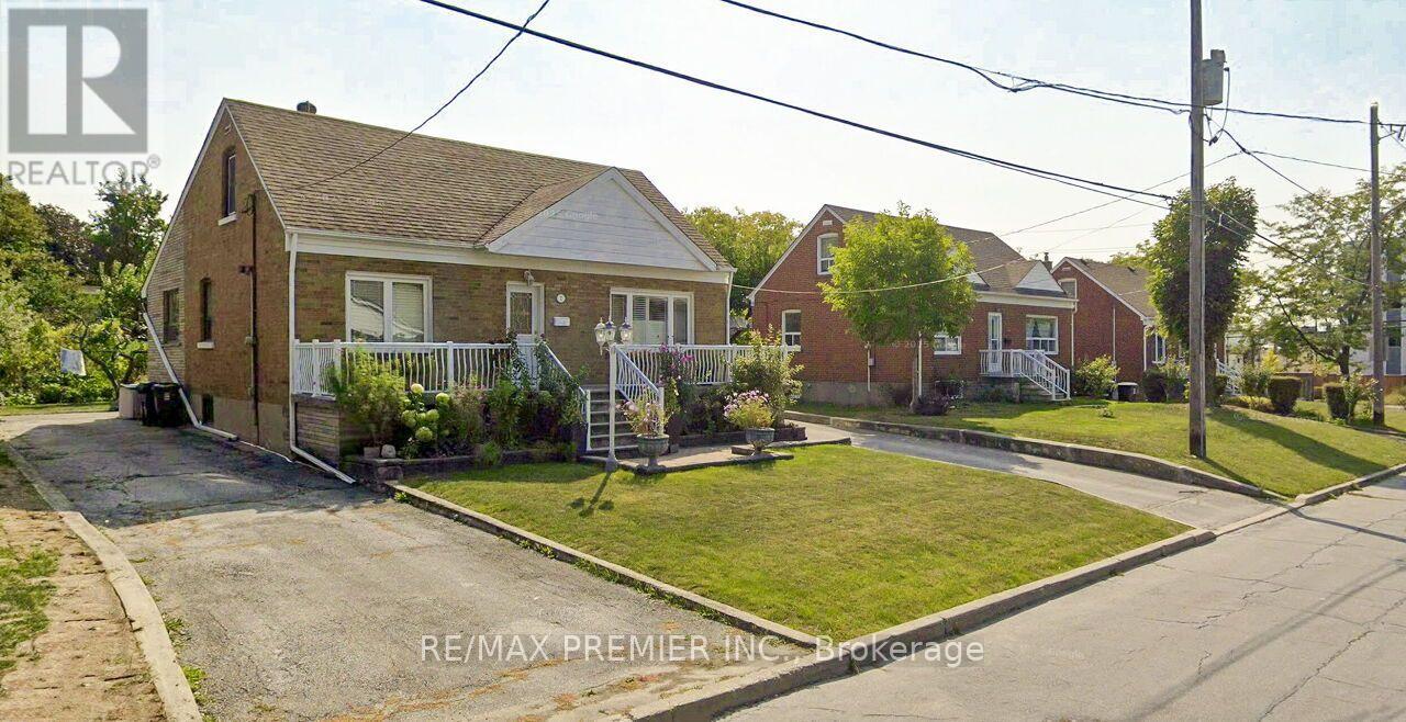 7 MAYALL AVENUE - 47