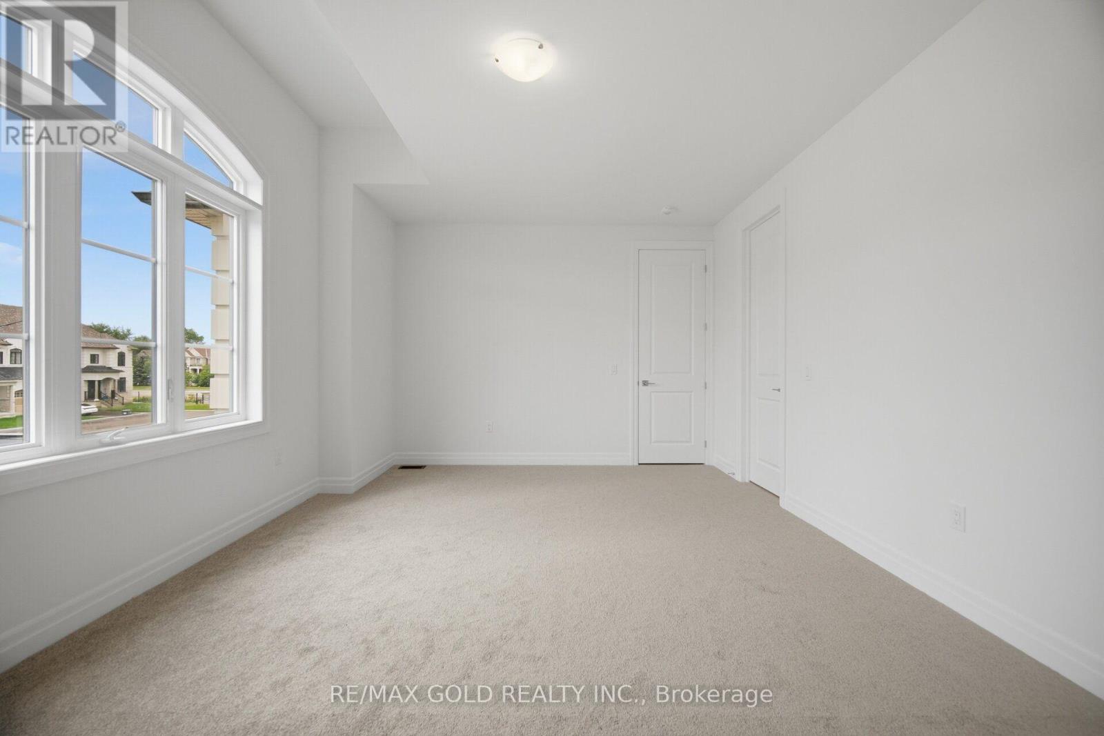 17 MOSSWOOD TRAIL - 42