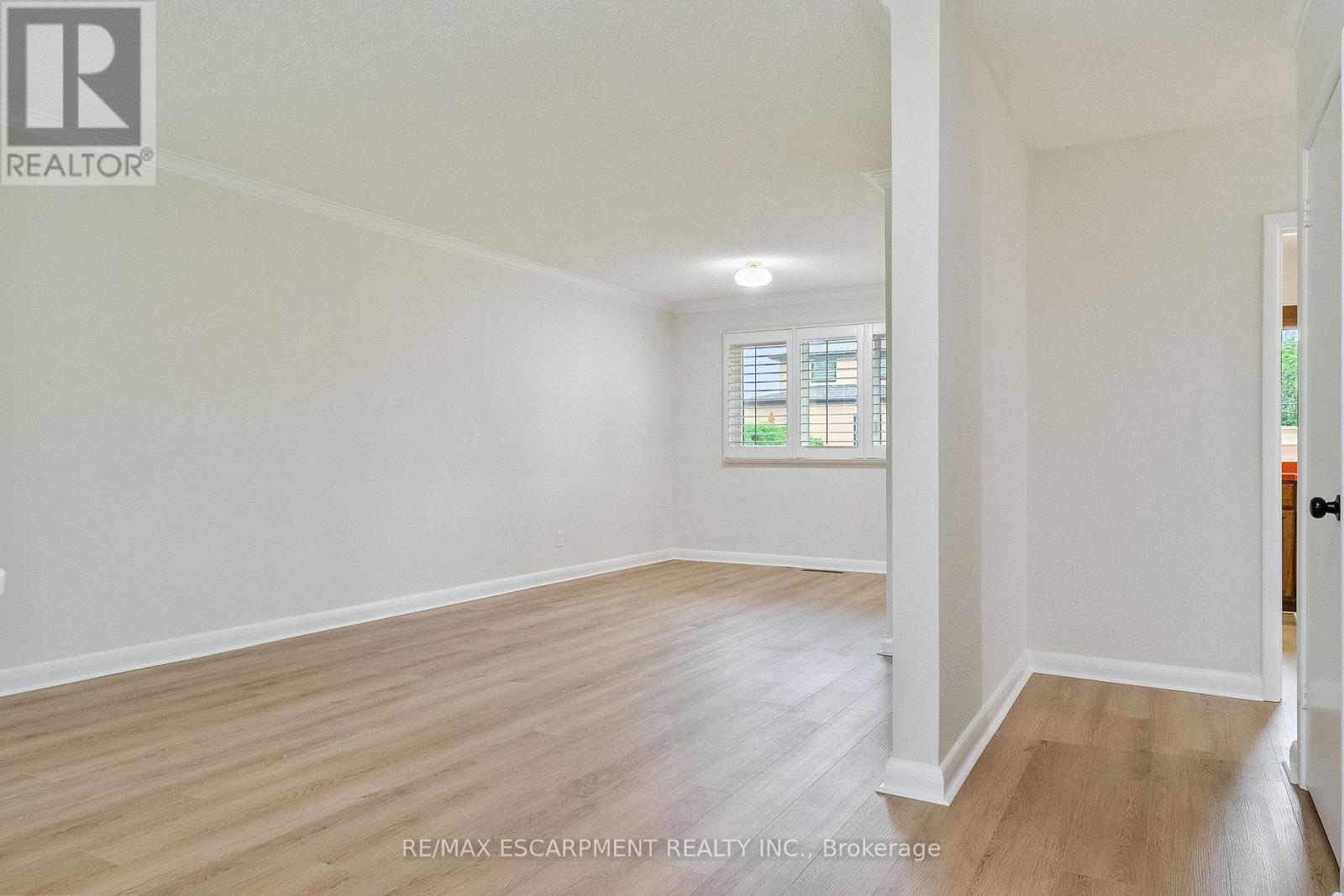 374 ST. AUGUSTINE DRIVE - Image 10