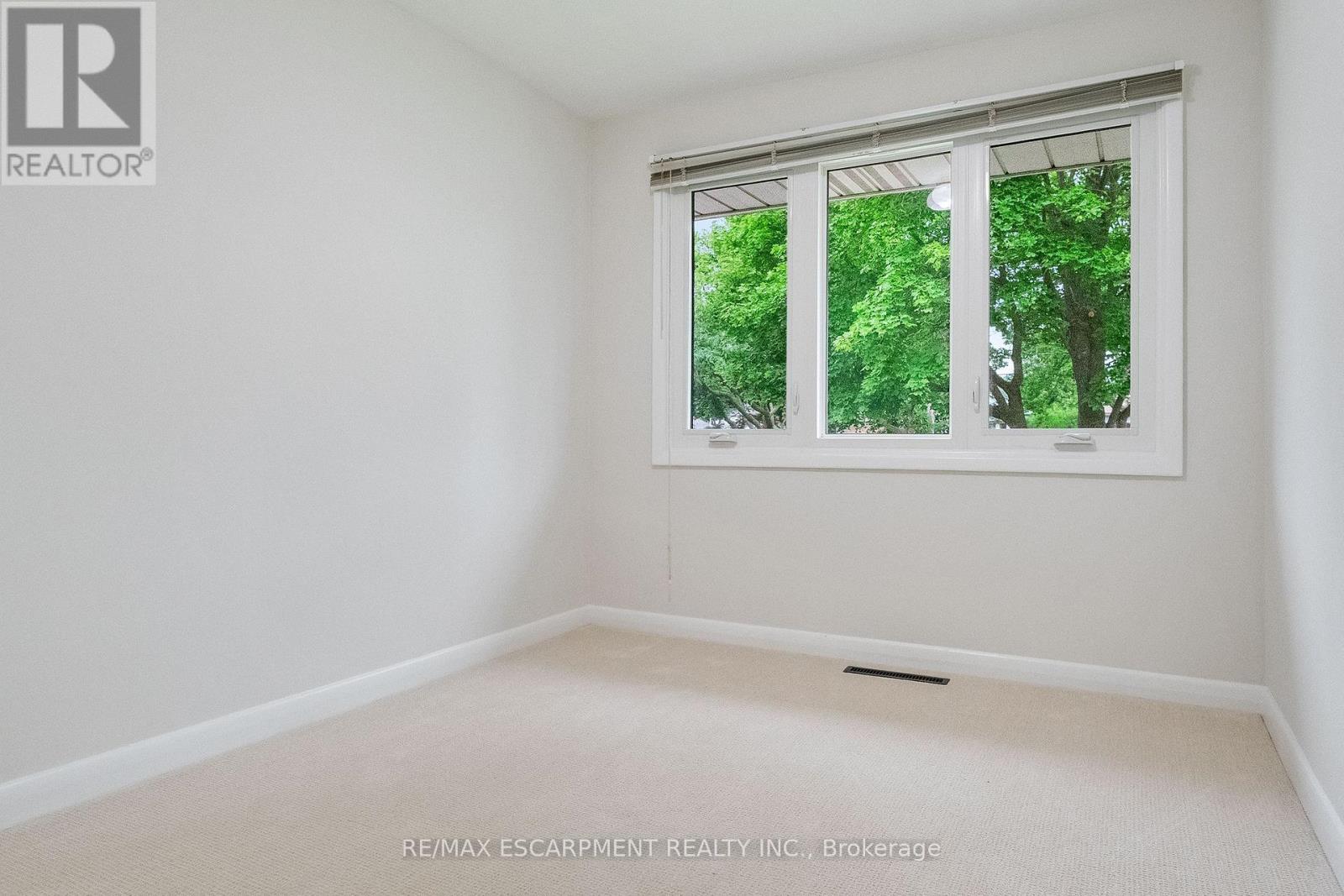 374 ST. AUGUSTINE DRIVE - Image 19
