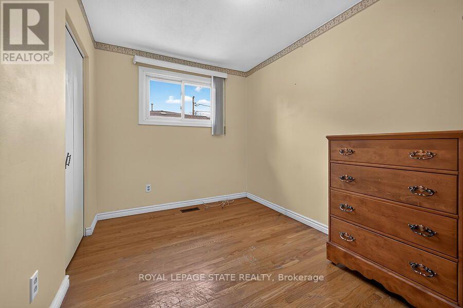 16 SUNSHINE COURT - 21