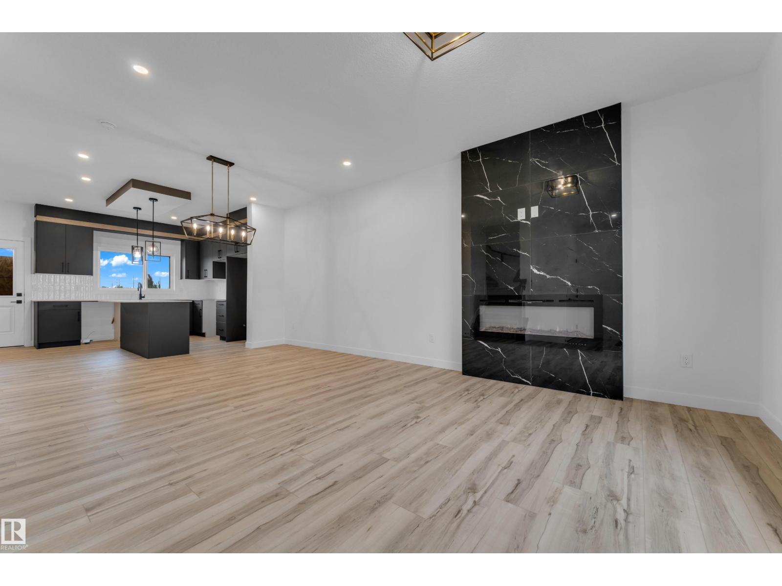 175 Graybriar DR - 4