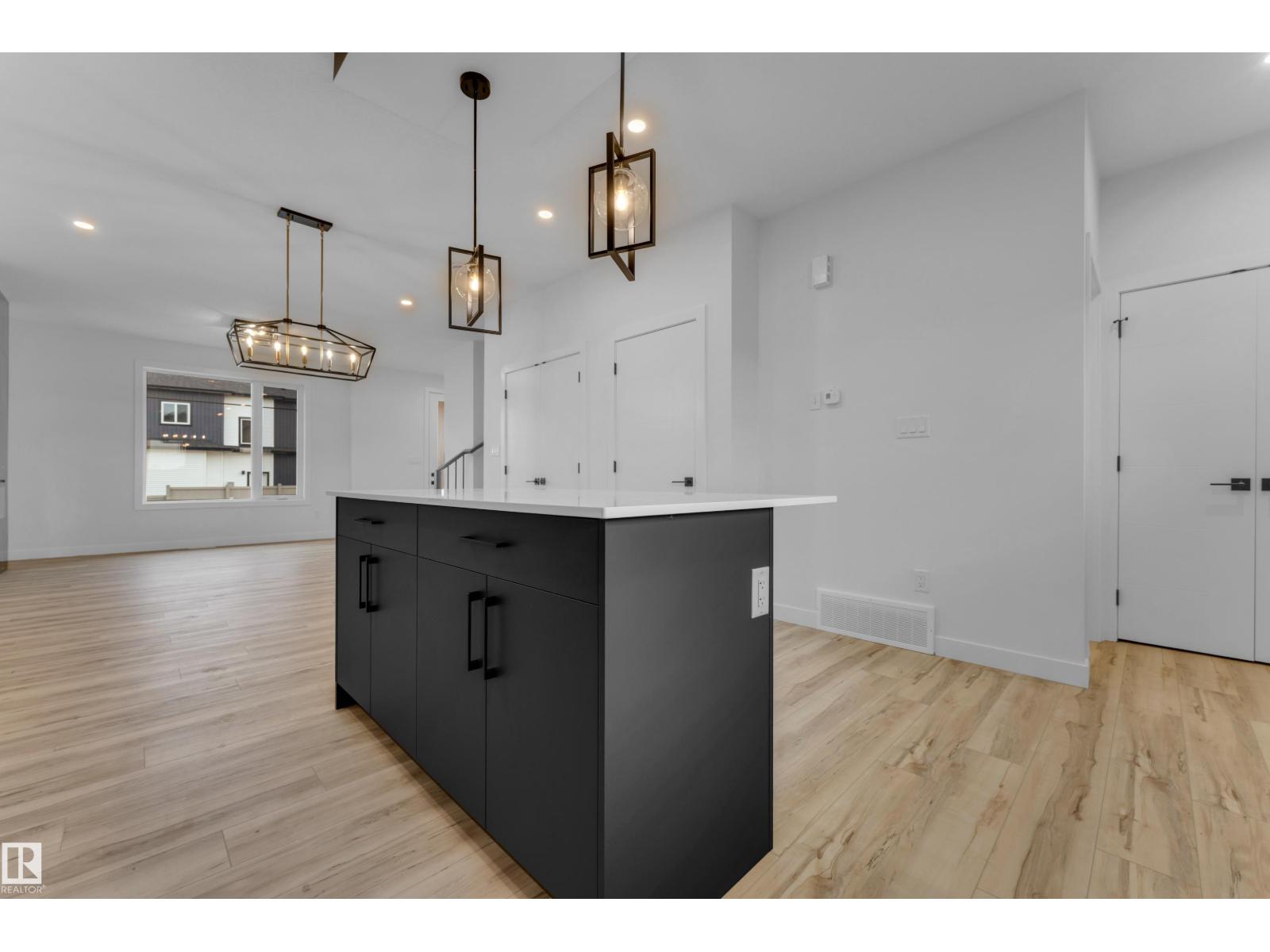 175 Graybriar DR - 11