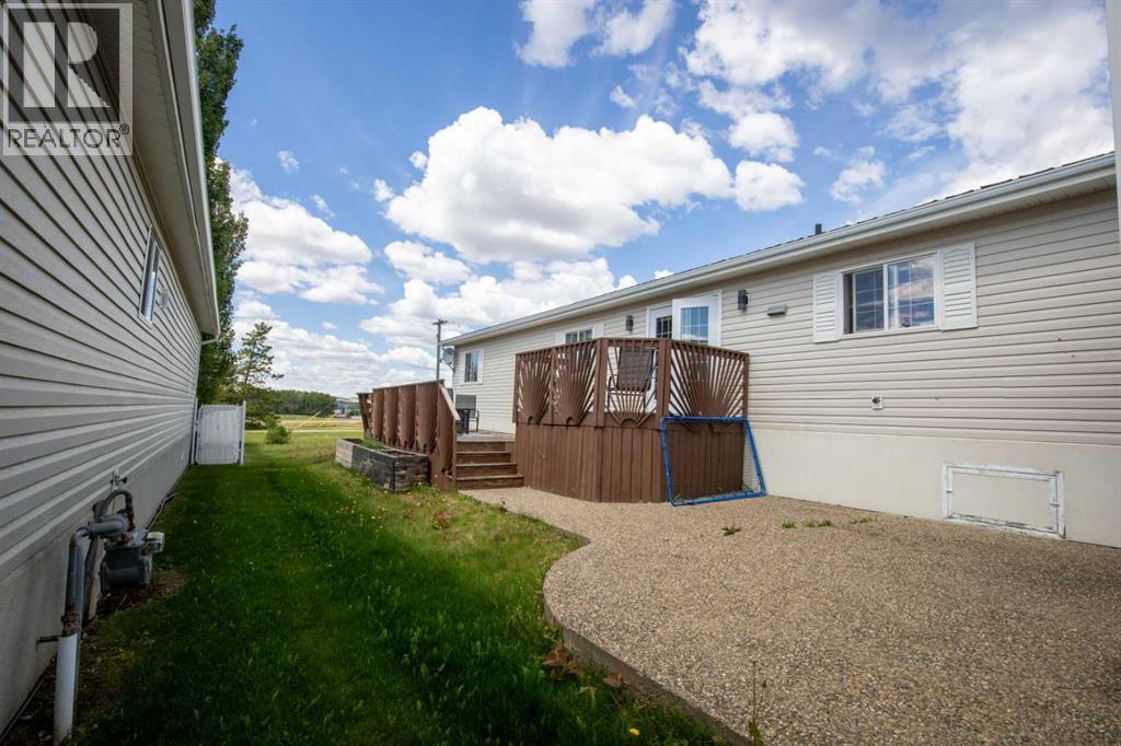 593 Stewart Street - 19