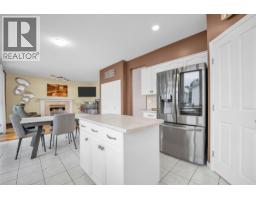 707 Omineca Avenue, Port Coquitlam, BC V3B7N9 Photo 12