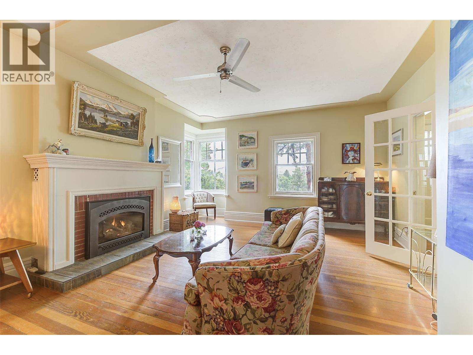 1537 Lakeview Street - 13