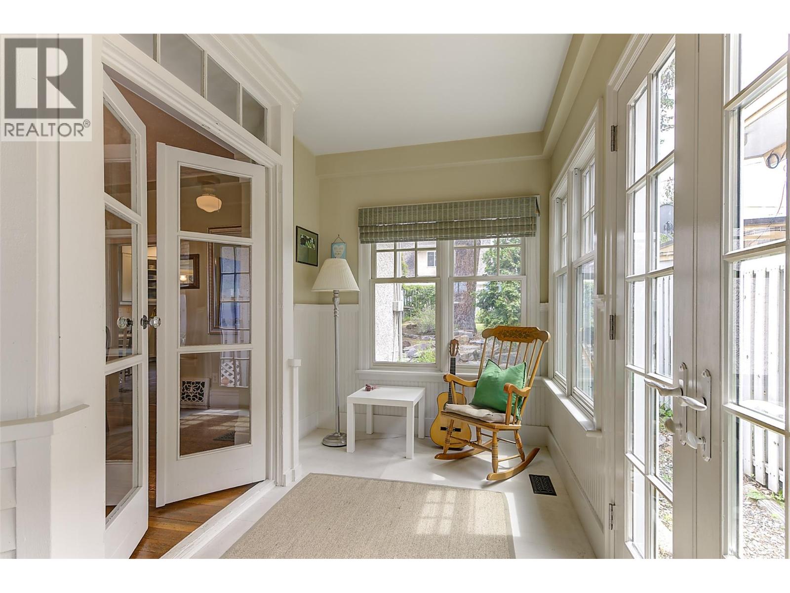 1537 Lakeview Street - 16