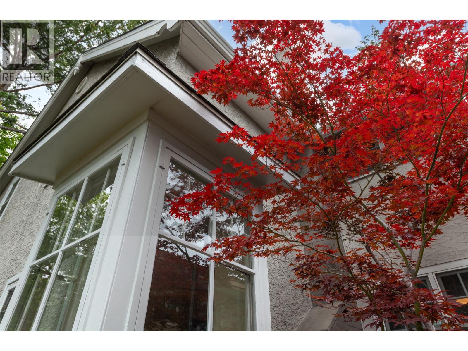 1537 Lakeview Street - 8