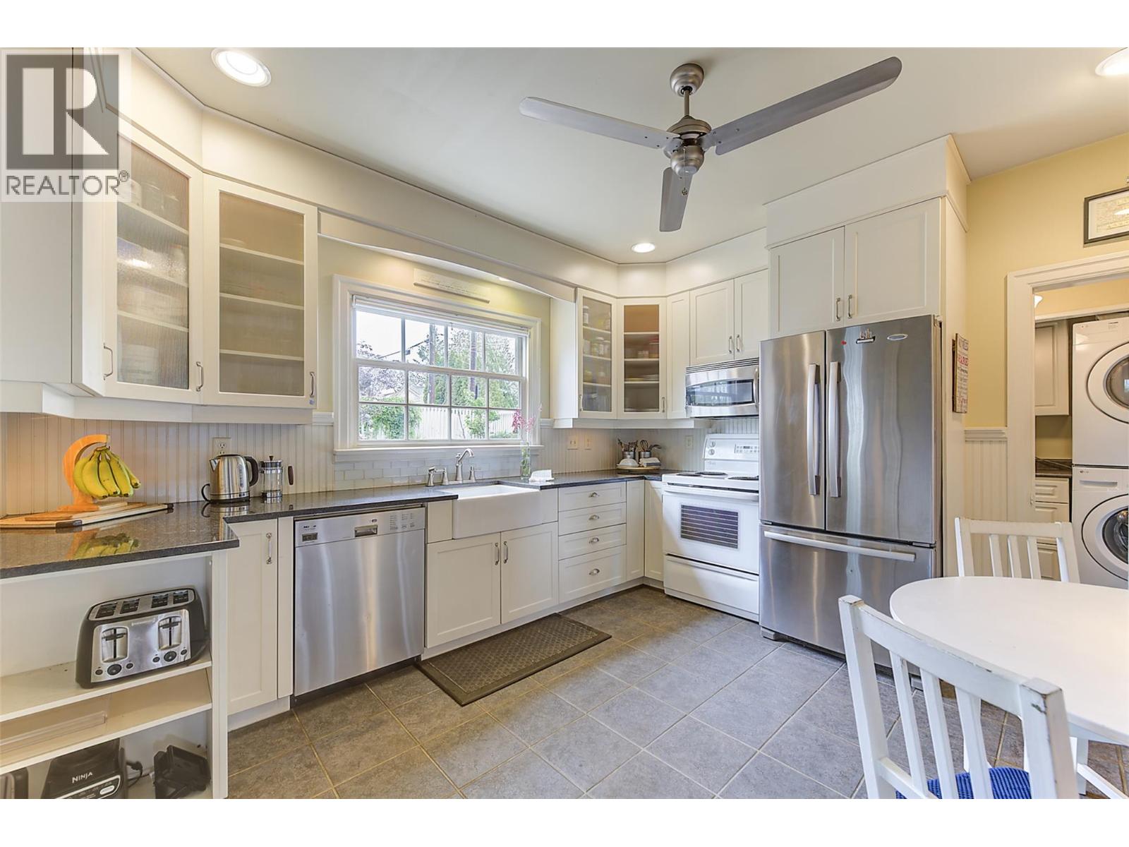 1537 Lakeview Street - 22