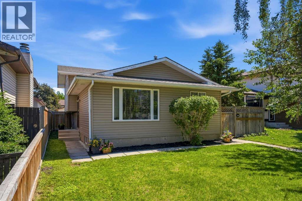 151 Templevale Place NE - 1