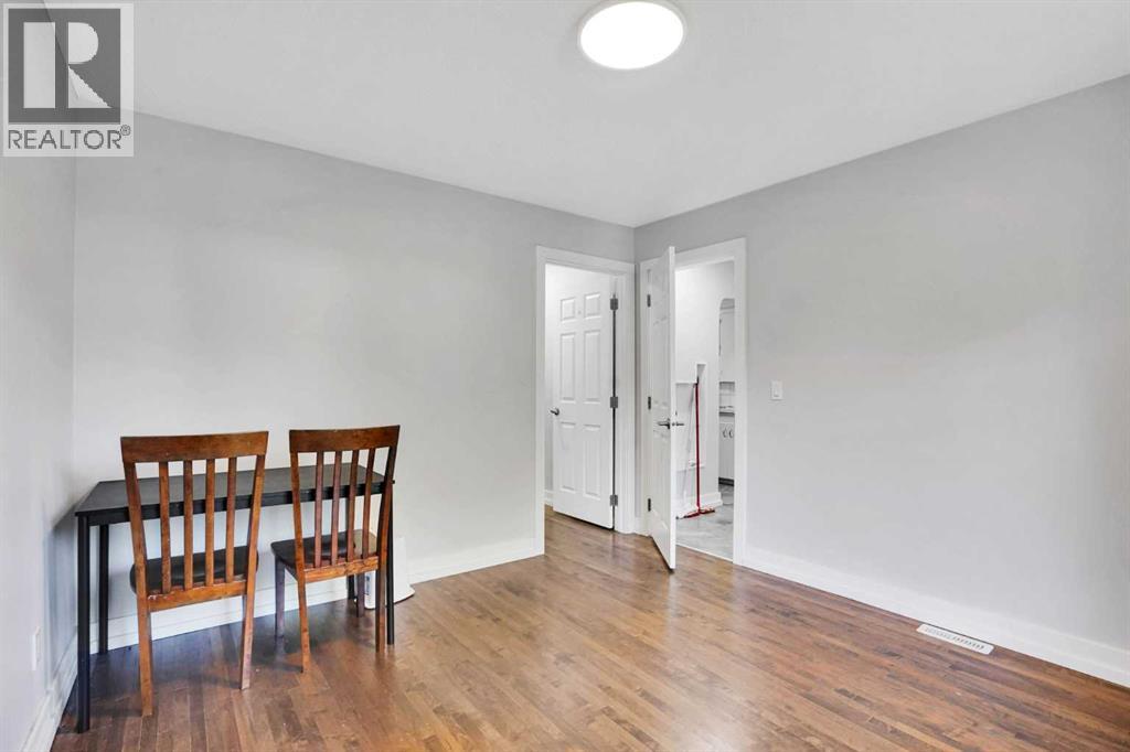 1917 22 Avenue NW - Image 17