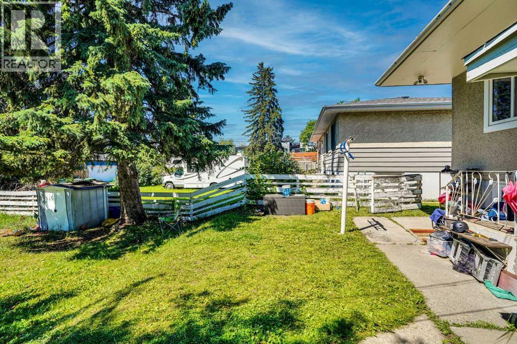 1917 22 Avenue NW - 43