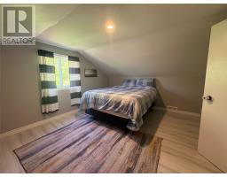 14 Roberts Drive thumbnail 13