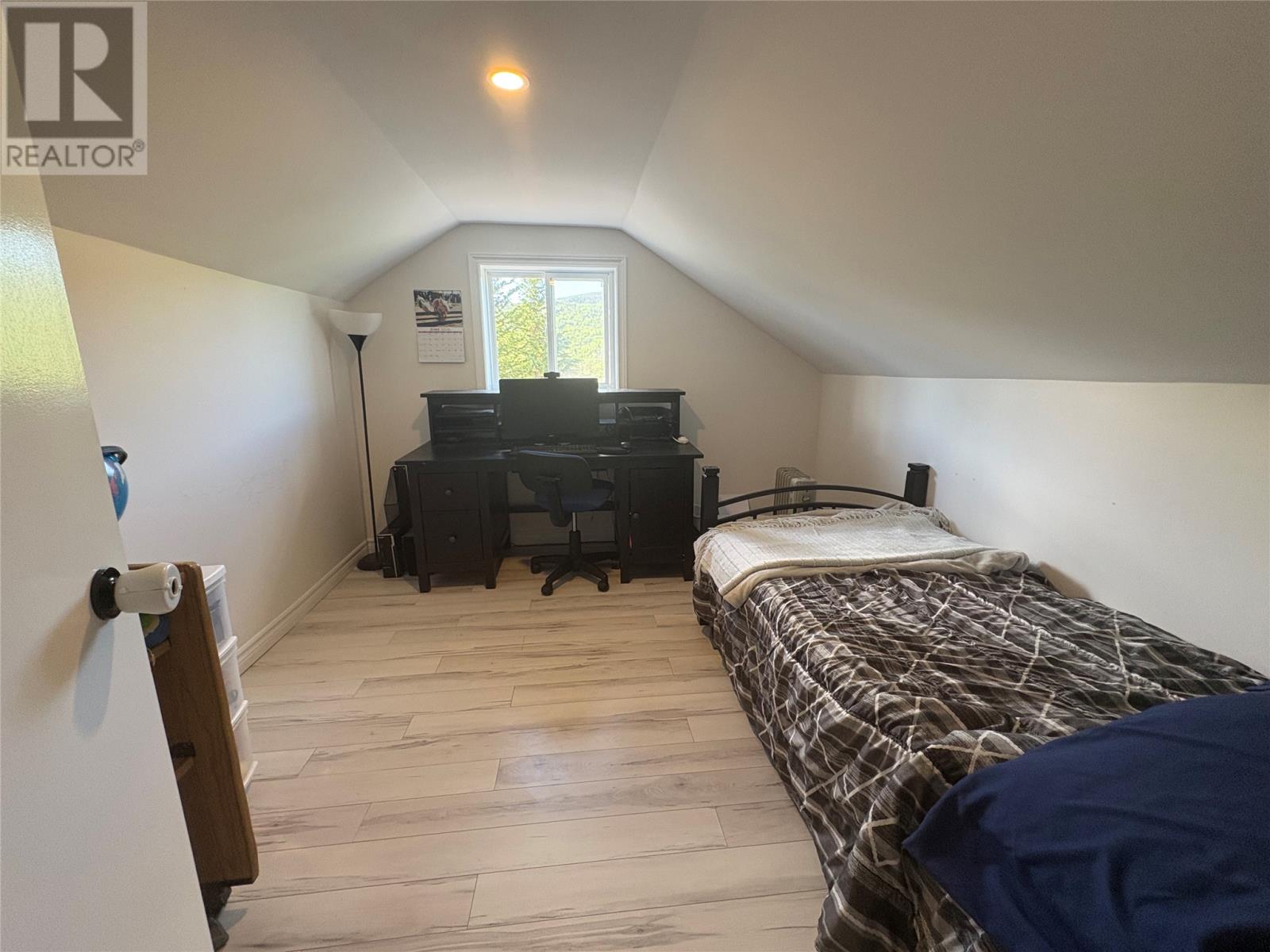 14 Roberts Drive - Image 12
