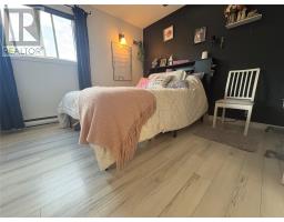 14 Roberts Drive thumbnail 10