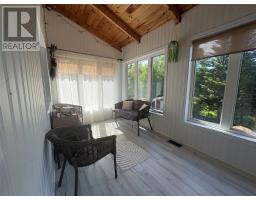 14 Roberts Drive thumbnail 6