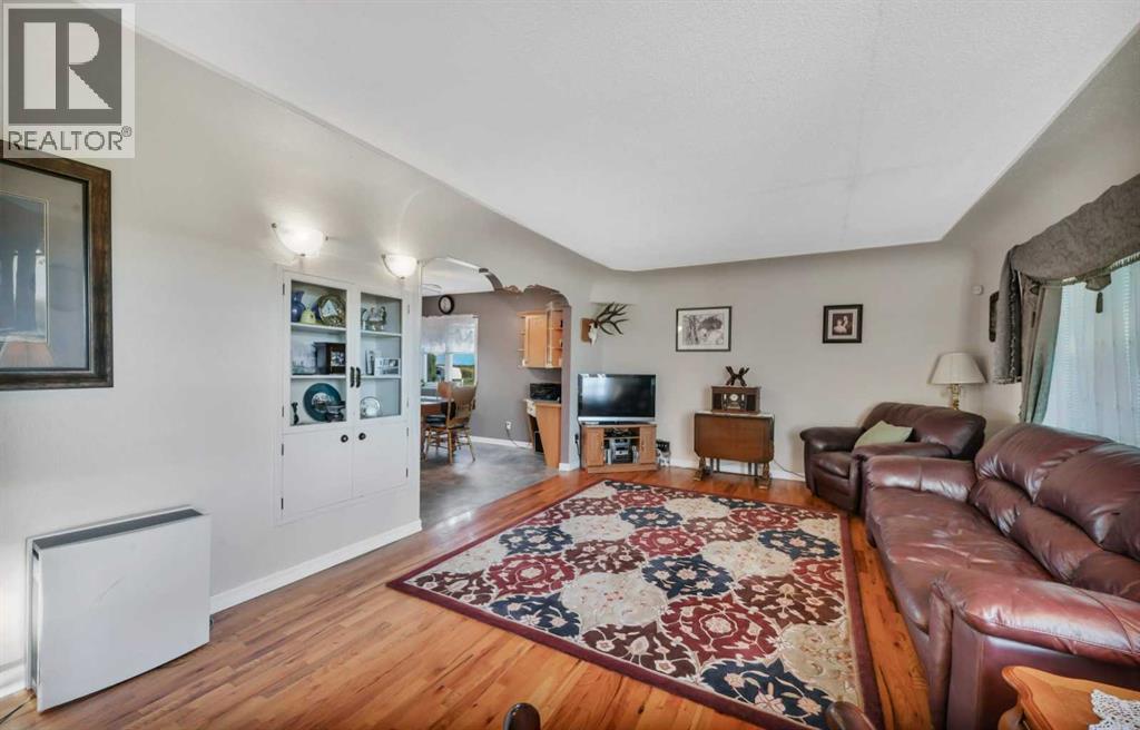 39227 Range Road 250 - 10