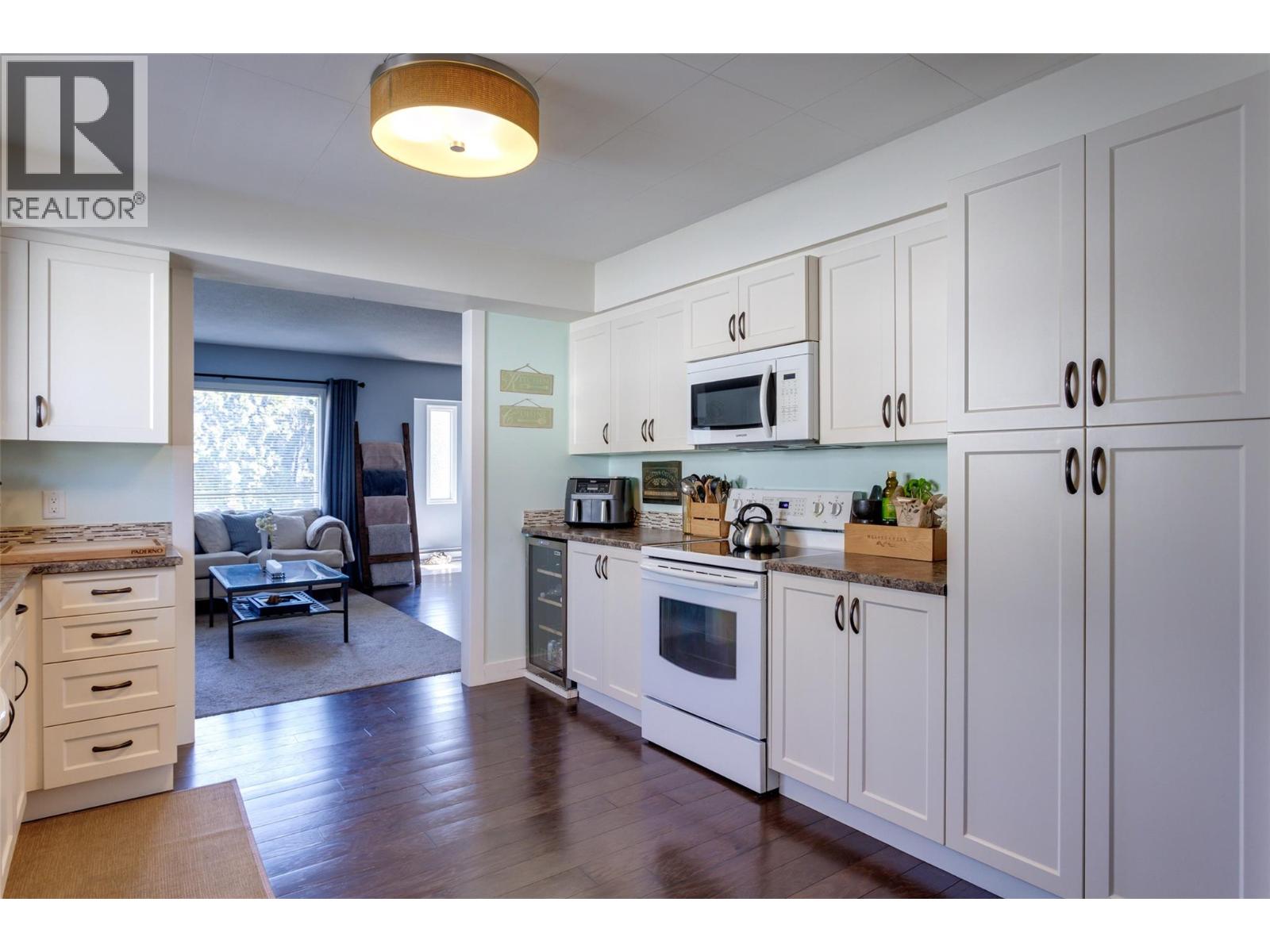 2422 Richter Street, Kelowna